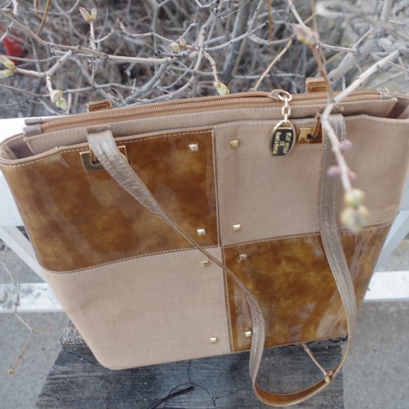 Russell & Bromley Made In Spain - Picture 2 of 7